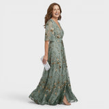 Daniela | Abito lungo fluido ed elegante con scollo all'americana da donna