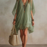 Abito Mini Flowy in Chiffon Verde con Scollatura a V